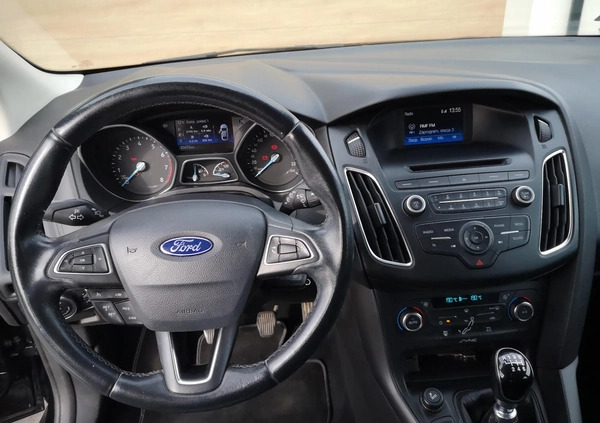 Ford Focus cena 36900 przebieg: 83470, rok produkcji 2017 z Kraków małe 56